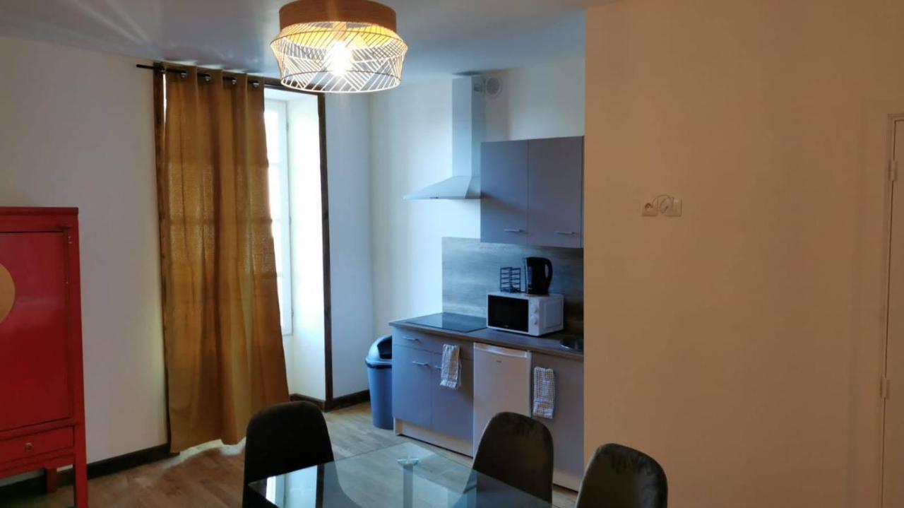 Centre Confolens Studios Renoves Dış mekan fotoğraf